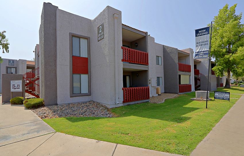 Aspire Glendale Apartments, 4529 West Ocotillo Road, Glendale, AZ